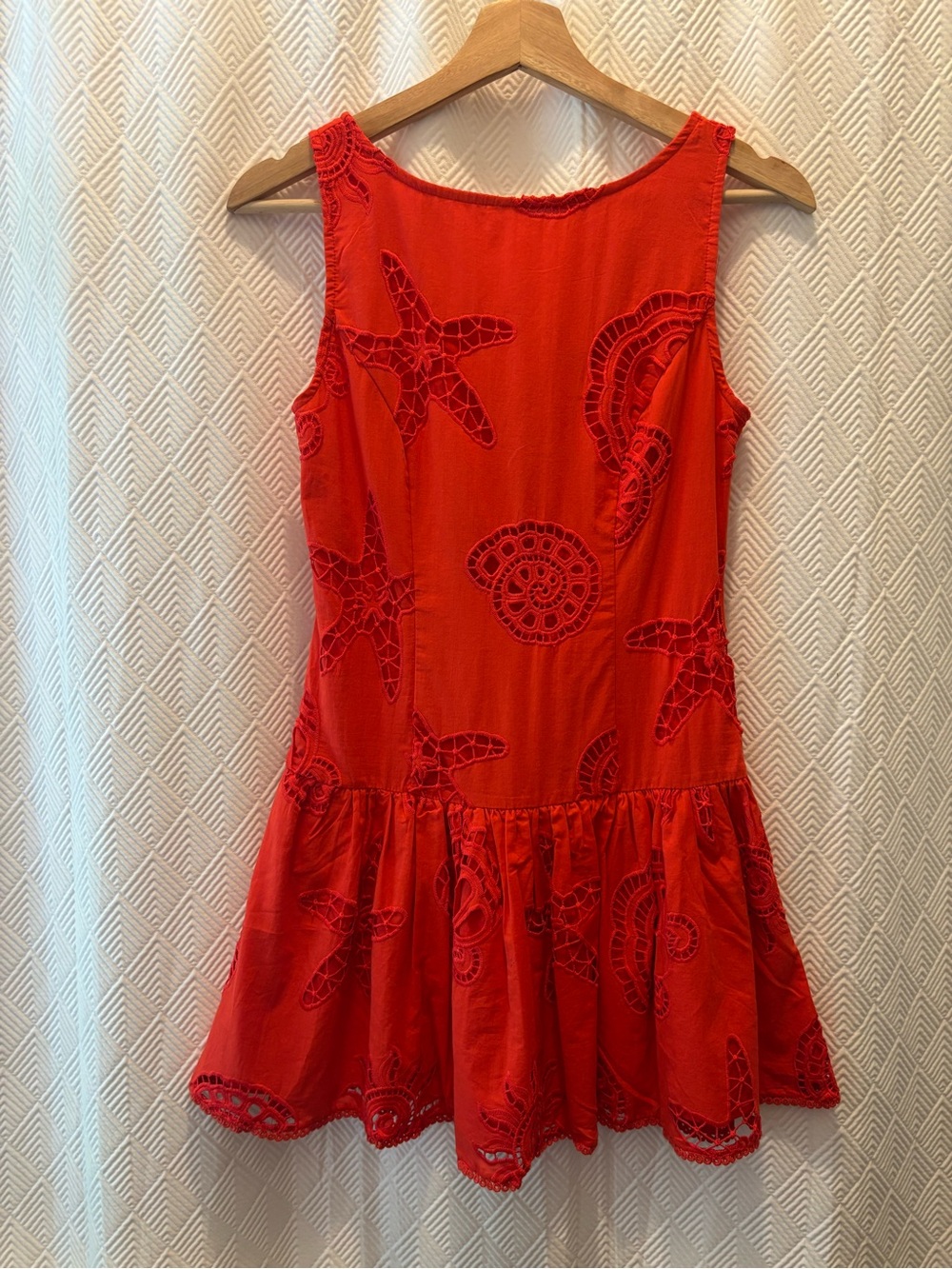 NWT CAROLINE CONSTAS Red Eyelet Starfish Embroidered Drop Waist Mini Dress - Picture 2 of 7